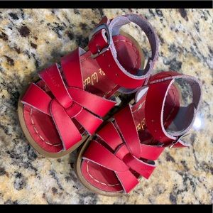 Saltwater sandals RED